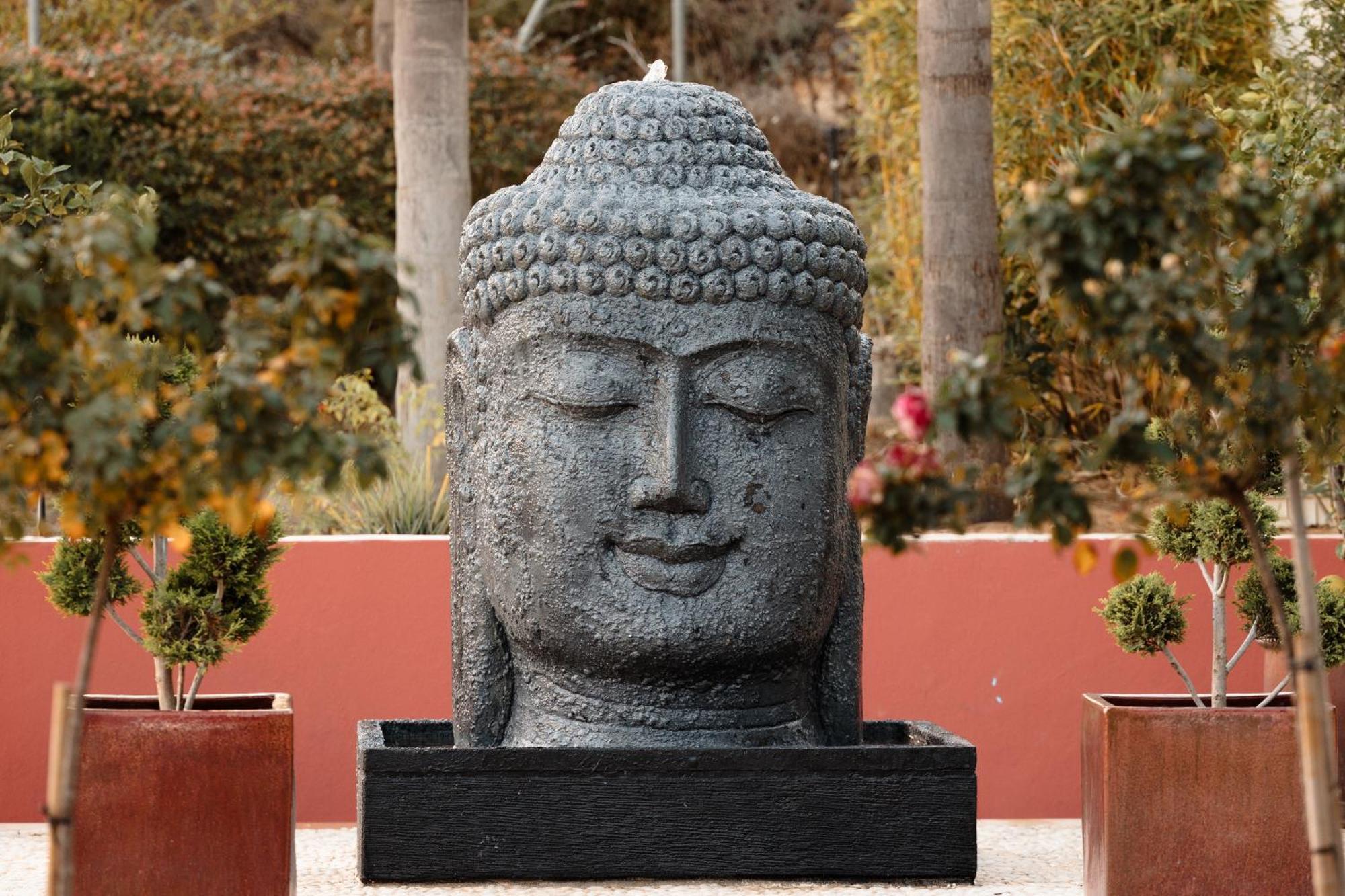 Shanti Som 몬다 외부 사진